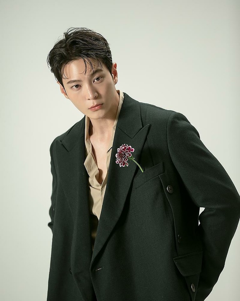 Comeback Di Drama Alice Ini 5 Potret Terbaru Joo Won Foto 1