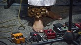 FOTO: Melestarikan Budaya Leluhur Lewat Musik Punk Los Cogelones merupakan salah satu band punk asal Meksiko yang melestarikan budaya leluhur dengan memadukan musik modern dan nuansa tradisional suku Aztec.