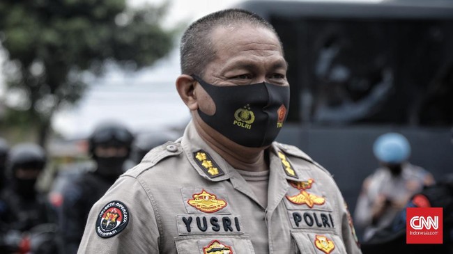 Polda Metro Jaya masih mendalami asal kepemilikan senjata yang digunakan pengendara mobil berinisial MFA.