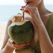 Air Kelapa Punya Banyak Khasiat Buat Kecantikan Kulit, Apa Saja?