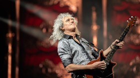 Brian May Sempat Alami Stroke Ringan di Tangan Kiri