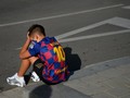 FOTO: Menanti Messi Tak Kunjung Tiba