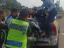 Akhirnya Ditilang, Pemotor Bonceng 3 di Tol Bekasi Timur Kena Pasal Berlapis