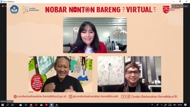 Kemendikbud mengajak ribuan siswa dari 34 provinsi untuk nonbar virtual Battle of Surabaya pada pertengahan Agustus lalu.