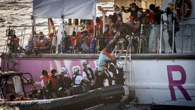 600 Imigran Terapung di Laut Mediterania Berhasil Diselamatkan