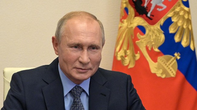 Presiden Rusia Vladimir Putin berharap Presiden Amerika Serikat Joe Biden tak impulsif seperti perangai pendahulunya, Donald Trump.
