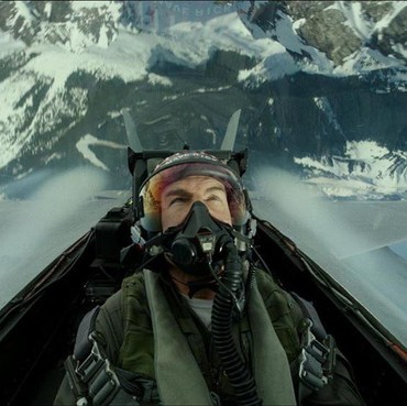 Helm yang Dipakai Tom Cruise di 'Top Gun' Terjual Rp4,8 Miliar