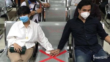 img-title Vanessa Angel dan Bibi Pernah Kepergok Anak Saat Berhubungan Intim