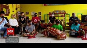 VIDEO: Alunan Orkestra Betawi