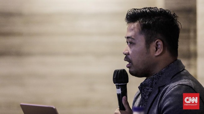 CEO Jouska Aakar Abyasa Fidzuno mengklaim merogoh kocek pribadinya untuk mengganti kerugian investasi kliennya hingga Rp13 miliar.