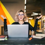 Kamu Freelancer? Begini 5 Tips Atur Waktu, Bikin Deadline Cepat Kelar, Lho!