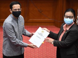Rapor Merah untuk Nadiem Makarim