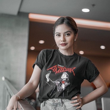 Tiwi T2 Bongkar Alasan Foto Pernikahan dengan Arsyad Menghilang di IG