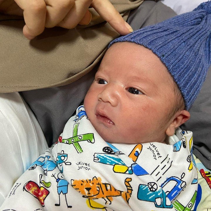 <p>Bahkan belum genap satu bulan dan hanya baru berusia beberapa minggu, Keene sudah punya 186 ribu followers Instagram. (Foto: Instagram @thereal_rezkyadhitya)</p>