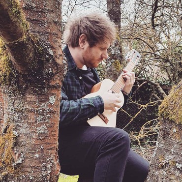 18 Bulan Vakum, Ed Sheeran Kembali Bermusik lewat 'Afterglow'