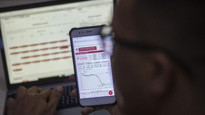 IHSG Diramal Melemah Hari In