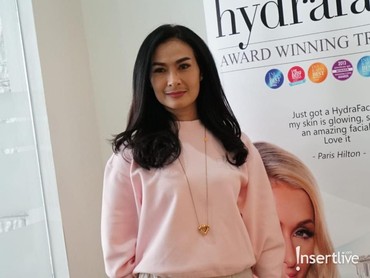 Haru Iis Dahlia Lihat Tumbuh Kembang Anak yang Kini Semakin Dewasa