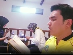 Usai Baca Al Quran di Pinggir Jalan, Aldi Taher Ingin Ngaji dengan Joko Widodo