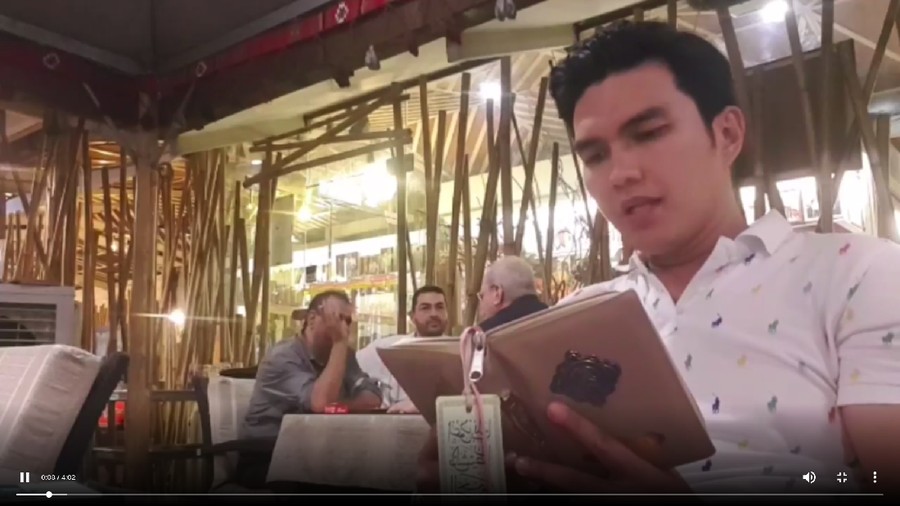 Momen Aldi Taher ngaji di restoran sampai coffee shop