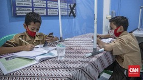 Kemendikbud Subsidi Internet 7 Juta Siswa-Guru Bulan Oktober