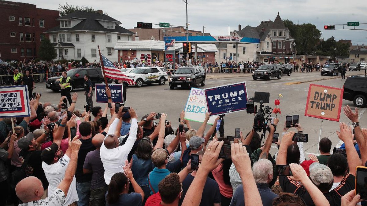 FOTO: Pro Kontra Kunjungan Trump Usai Penembakan Jacob Blake