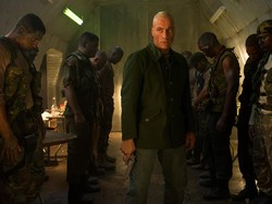 Sinopsis Universal Soldier, Saat Tentara Mati Dibangkitkan untuk Berperang Lagi