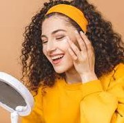 10 Kandungan Skincare yang Populer di Tahun 2020