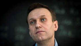 Bukan Diracun, Rusia Sebut Navalny Alami Gangguan Pankreas