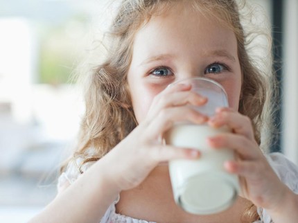 5 Tips Memilih Susu Soya untuk Anak yang Alergi Susu Sapi