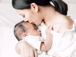 Nggak Cuma Bagus untuk Otak Anak, Ini Manfaat Lain dari ASI