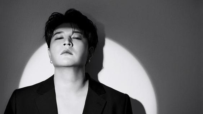 Bikin Pangling! Selebriti Korea Pria Ini Berhasil Menurunkan Berat Badan