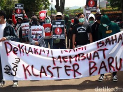 4 Desakan Demonstran Tolak Deklarasi KAMI Jawa Barat di Bandung
