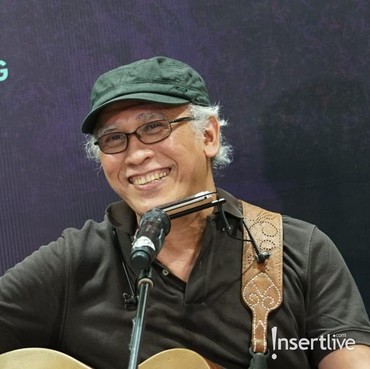 Lirik Lagu Kemesraan - Iwan Fals