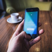 Praktikan Beberapa Tips Berikut Agar Tweet Kamu Viral di Twitter!