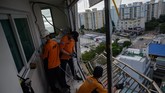 FOTO: Topan Maysak Terjang Semenanjung Korea Topan Maysak menerjang Semenanjung Korea pada Rabu (2/9) malam. Busan dan kawasan pantai selatan Korsel mengalami kejadian tersebut pada Kamis (3/9) pagi.