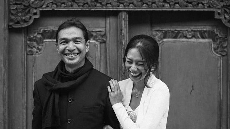 Dimas Djay dan Faradina Mufti