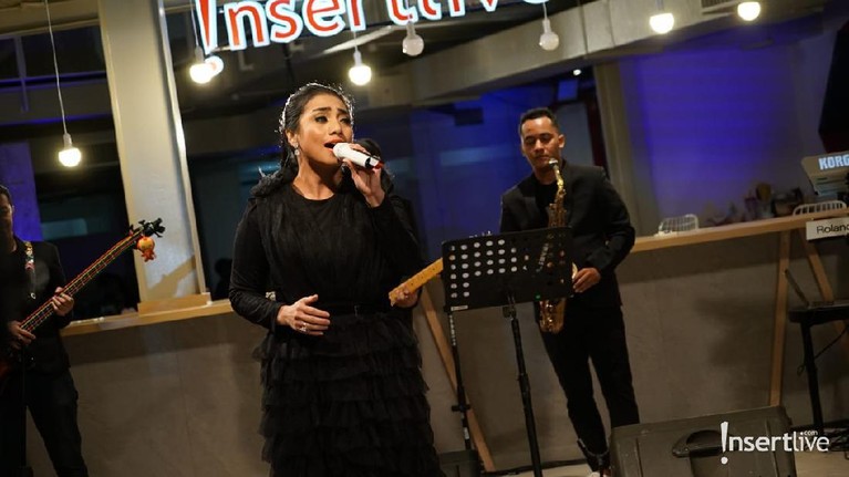 siti rahmawati siti rahmawati