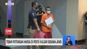 VIDEO: Tebar Potongan Harga di Pesta Gay