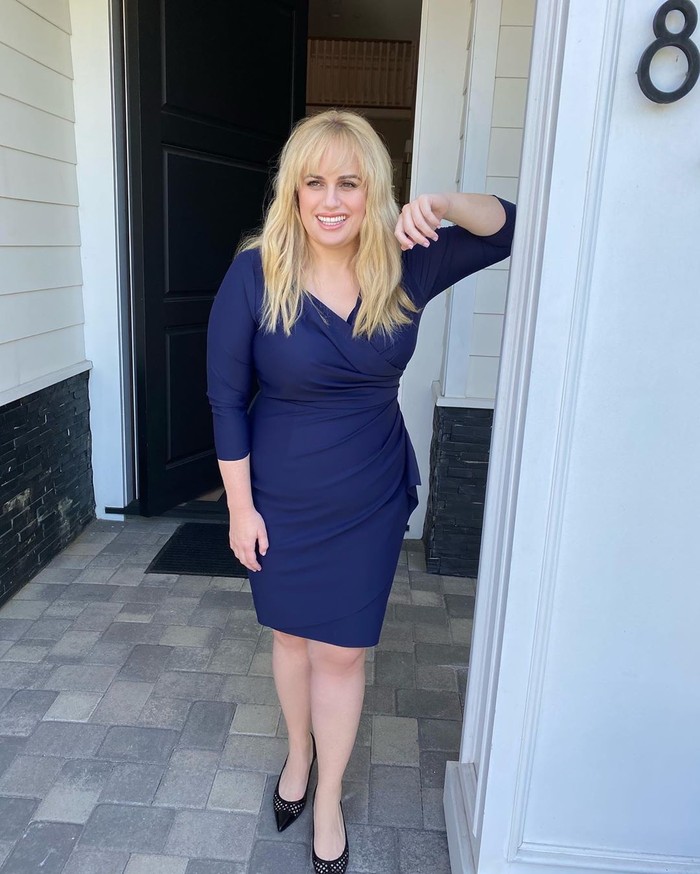 Saat ini Rebel Wilson masih menjalani dietnya dan sudah menunjukkan hasil yang signifikan. Berkat diet yang dijalaninya, Rebel sudah mampu menghilangkat bobot tubuhnya sebanyak 20Kg. Sungguh hasil yang cukup menakjubkan ya?(Foto: instagram.com/rebelwilson)