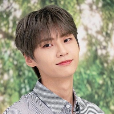 Lee Jin Hyuk Buka-bukaan Sifat Asli di Mini Album ke-4 '[Ctrl+V]'