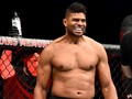 Rusak Wajah Sakai di UFC, Overeem Terpaksa Ubah Strategi
