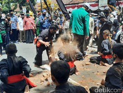 Diramaikan Aksi Silat, Jagoan Gerindra-PKB-PPP Daftar Pilkada Sleman