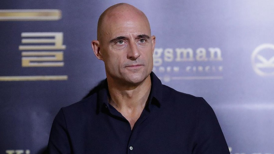 Mark Strong SEOUL, SOUTH KOREA - SEPTEMBER 21: Mark Strong attends the 'Kingsman: The Golden Circle' press conference at Yongsan CGV on September 21, 2017 in Seoul, South Korea. (Photo by Han Myung-Gu/Getty Images)
