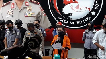 img-title Polisi Bongkar Bandar Narkoba Reza Artamevia, Artis atau Pengedar?