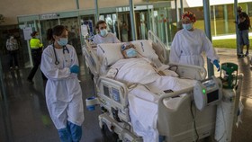 AS-Australia Minta Warga Tak ke RI karena Kasus Covid Tinggi