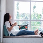 Tips Curhat Kepada Sahabat untuk Bisa Dipercaya