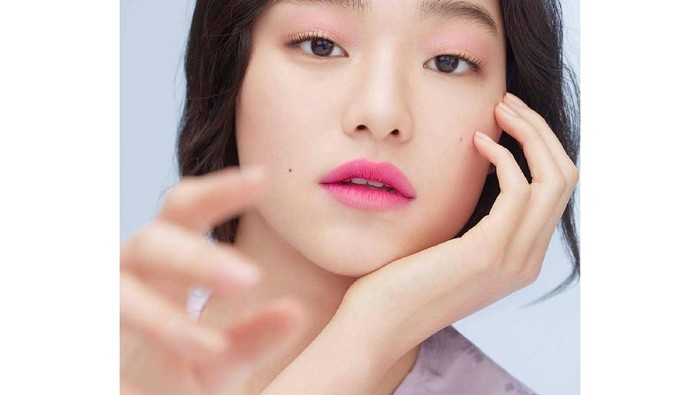 6 Produk Eye Cream Terbaik untuk Menyamarkan Kerutan 6 Produk Eye Cream Terbaik untuk Menyamarkan Kerutan