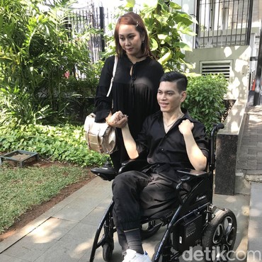 Sempat Ditinggal Jelang Lamaran, Ini Alasan Sarah Mau Dinikahi El Ibnu