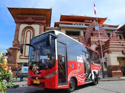 Bus Trans Metro Dewata Pamit