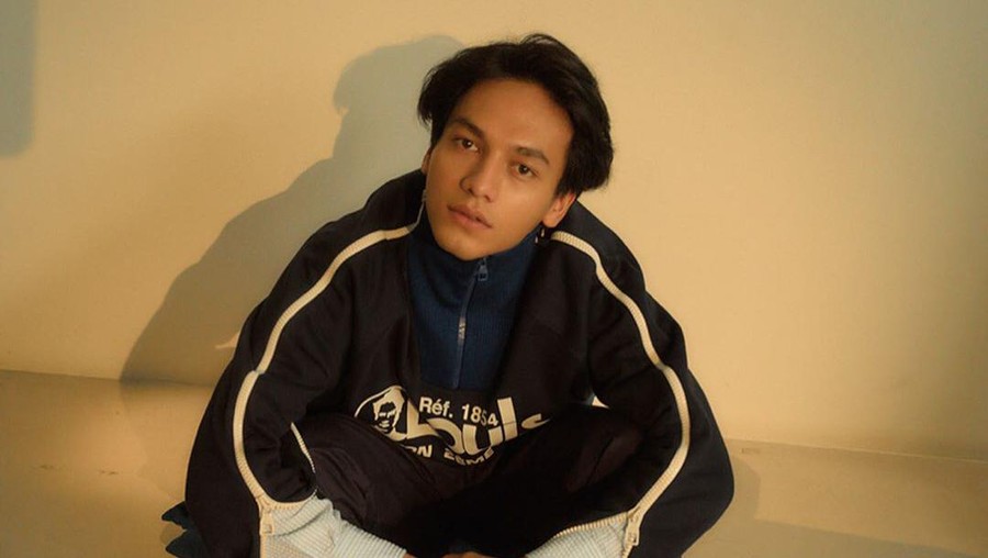 Pamer Perut Sixpack, Jefri Nichol Bikin Netizen Hamil Online